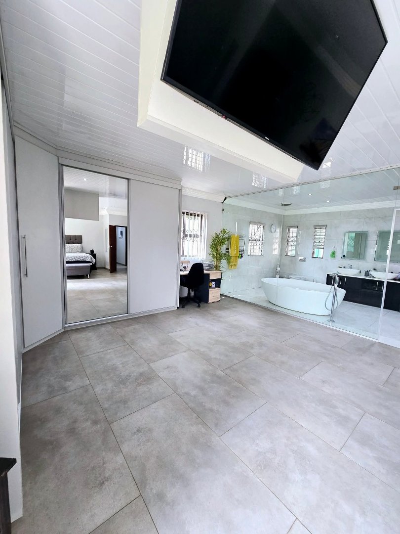 3 Bedroom Property for Sale in La Hoff North West